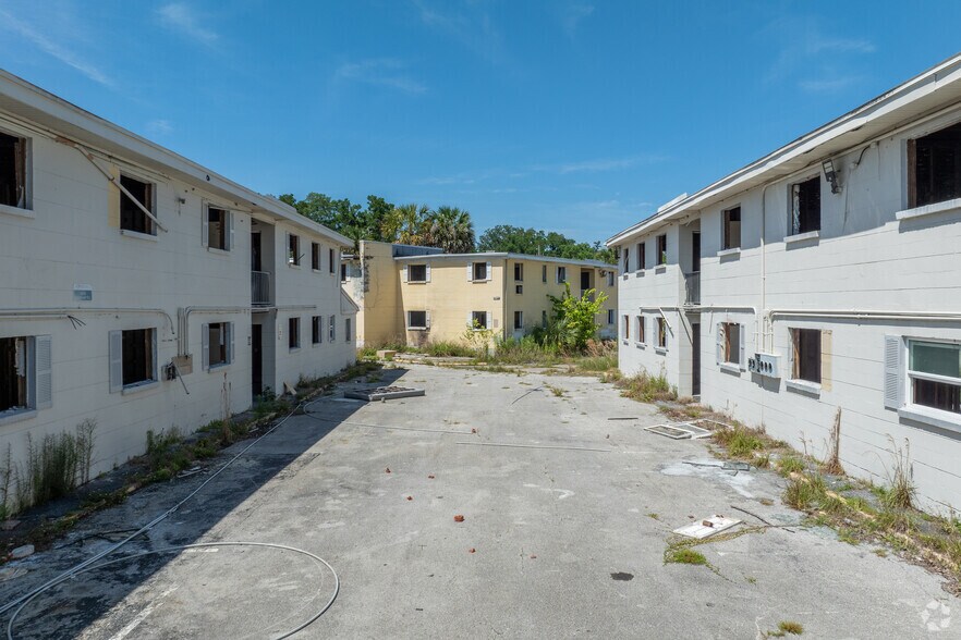 More Photos Of 4646 Moncrief Rd, Jacksonville Apartments For Sale