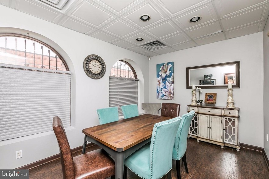 More Photos Of 4 N Exeter St, Baltimore Loft Creative Space For Lease