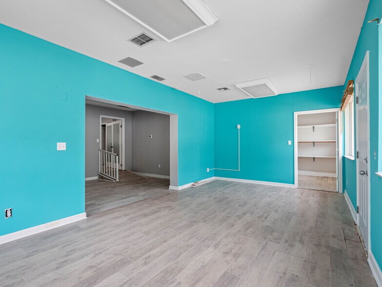 More Photos Of , Tampa Office For Sale