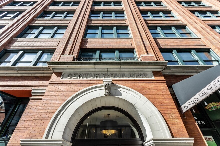 More Photos Of 36 S Pennsylvania St, Indianapolis Office For Lease