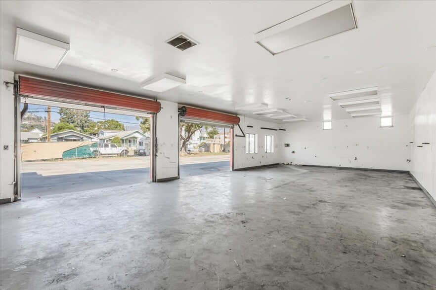 More Photos Of 820 Railroad Ave, Santa Paula Warehouse For Sale