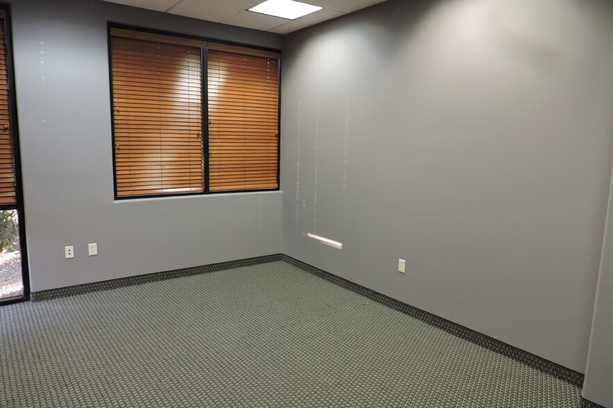 More Photos Of 2420 S Power Rd, Mesa Office For Sale