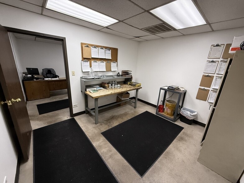 More Photos Of 2050 S Pecos St, Denver Warehouse For Sale