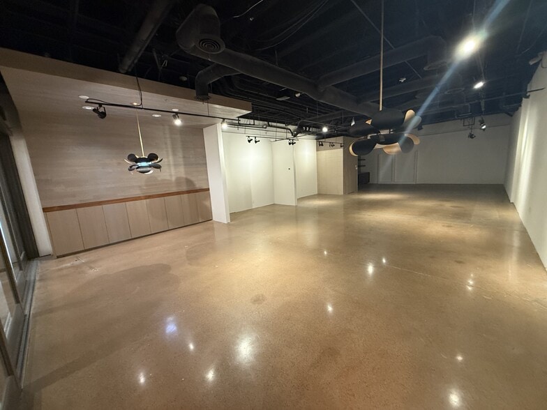 Primary Photo Of 1403 Slocum St, Dallas Apartments For Lease