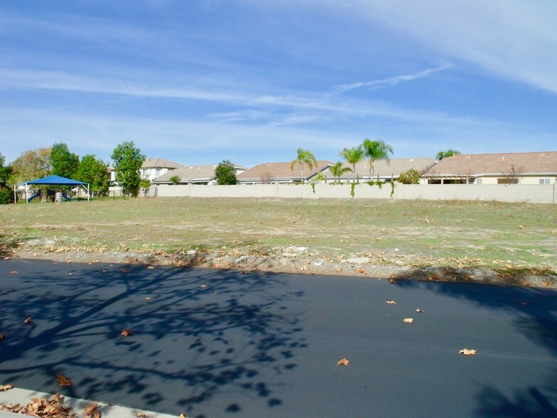 More Photos Of Date St, Temecula Land For Lease