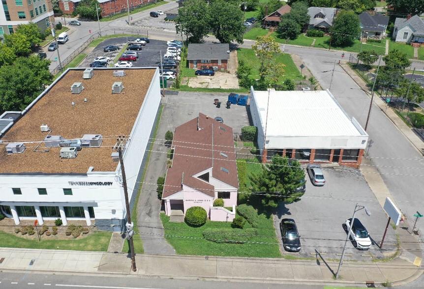 More Photos Of 2106 Charlotte Ave, Nashville Medical For Sale