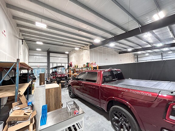 More Photos Of 27905 Commercial Park Rd, Tomball Warehouse For Lease