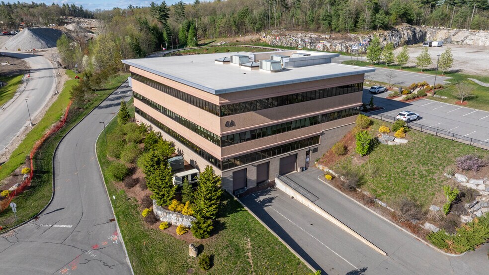 More Photos Of 6 Kitty Hawk Lndg, Londonderry Office For Sale