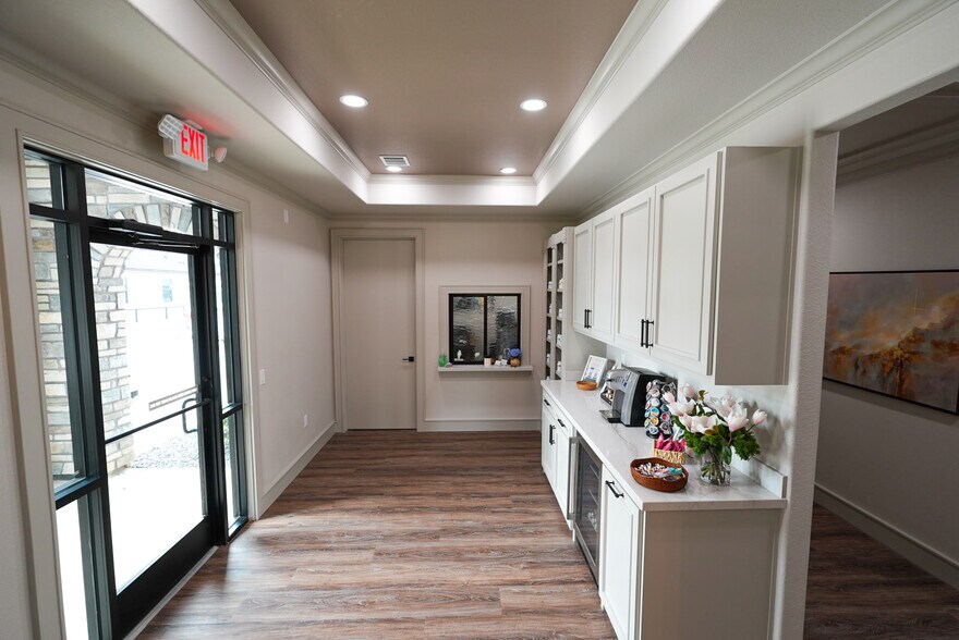 More Photos Of 25213 FM 2978 Rd, Tomball Medical For Lease