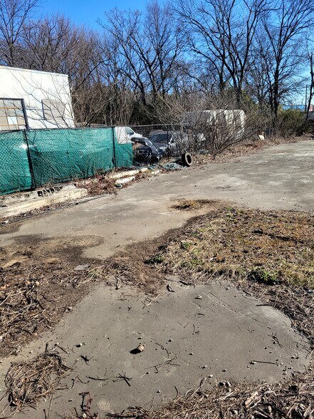 More Photos Of 3272 Bachelor St, East Point Land For Sale