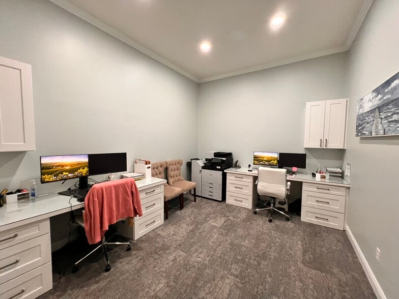 More Photos Of 1633 Race Track Rd, Saint Johns Medical For Sale