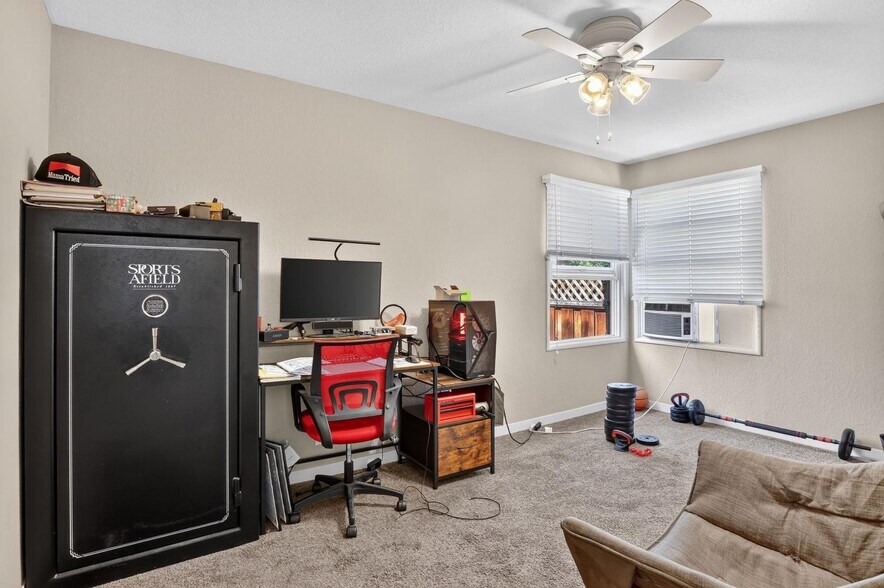 More Photos Of 20847 Chester St, Castro Valley Multifamily For Sale