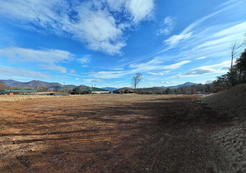 More Photos Of 00 US 76 w hwy, Hiawassee Land For Sale