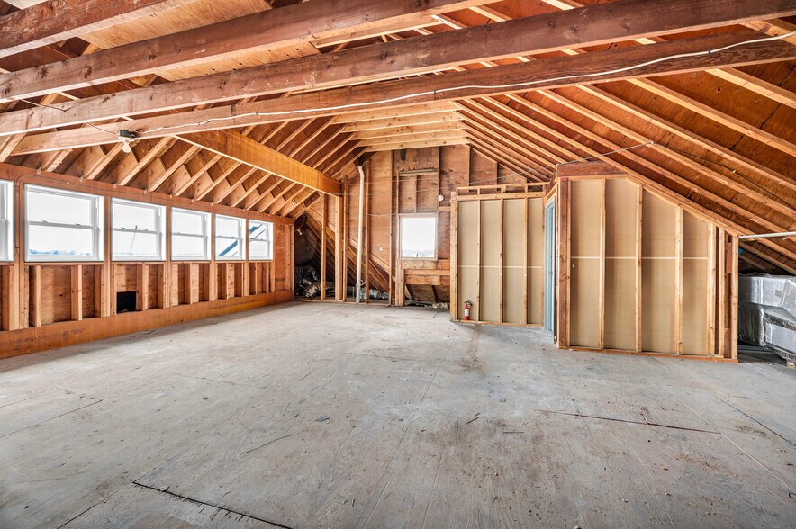 More Photos Of 4 Broadway Avenue Ext, Mystic Office For Sale