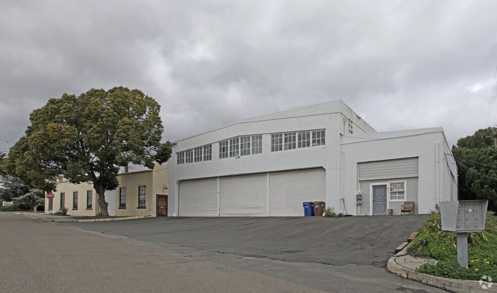 Primary Photo Of 941 Grant St, Benicia Warehouse For Lease