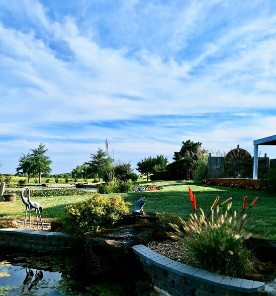 More Photos Of 505 Meridian Rd, Miltonvale Hospitality For Sale