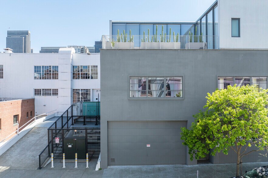 More Photos Of 850 Battery St, San Francisco Office For Lease