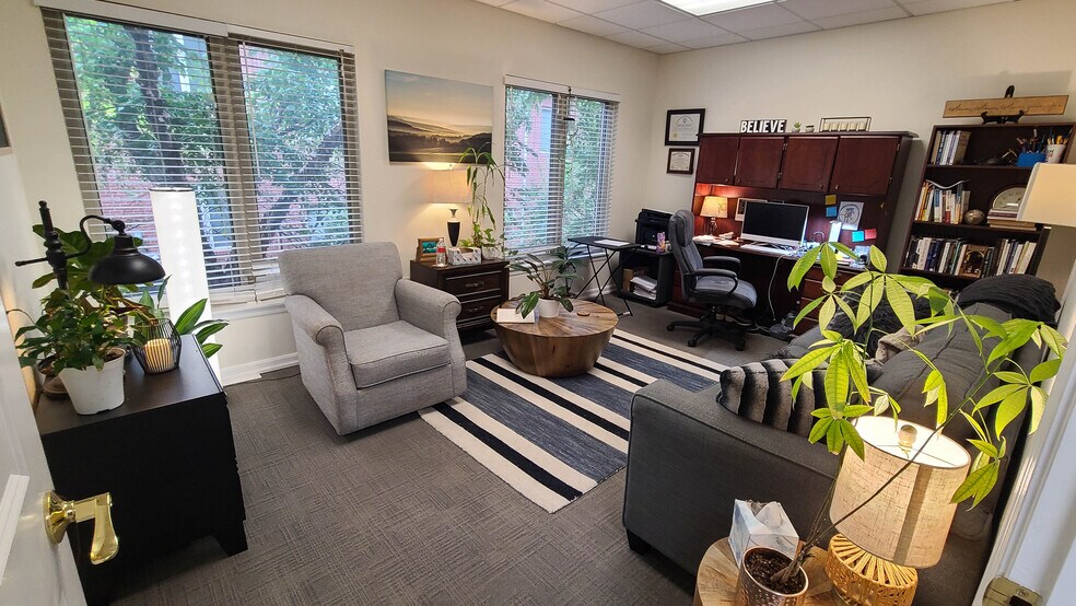 More Photos Of 6900 Houston Rd, Florence Office For Sale