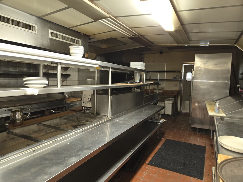 More Photos Of 5500 US Hwy 9w, Newburgh Restaurant For Sale