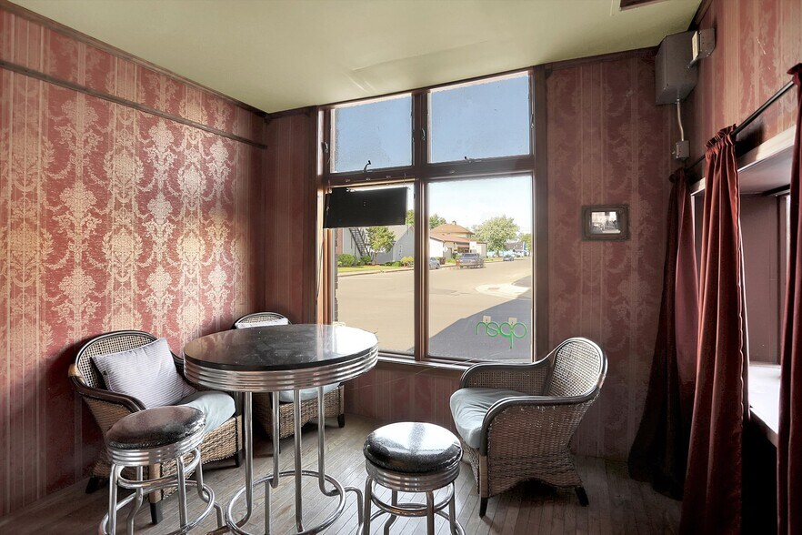 More Photos Of 111 S Walnut St, Edinburgh Theater Concert Hall For Sale