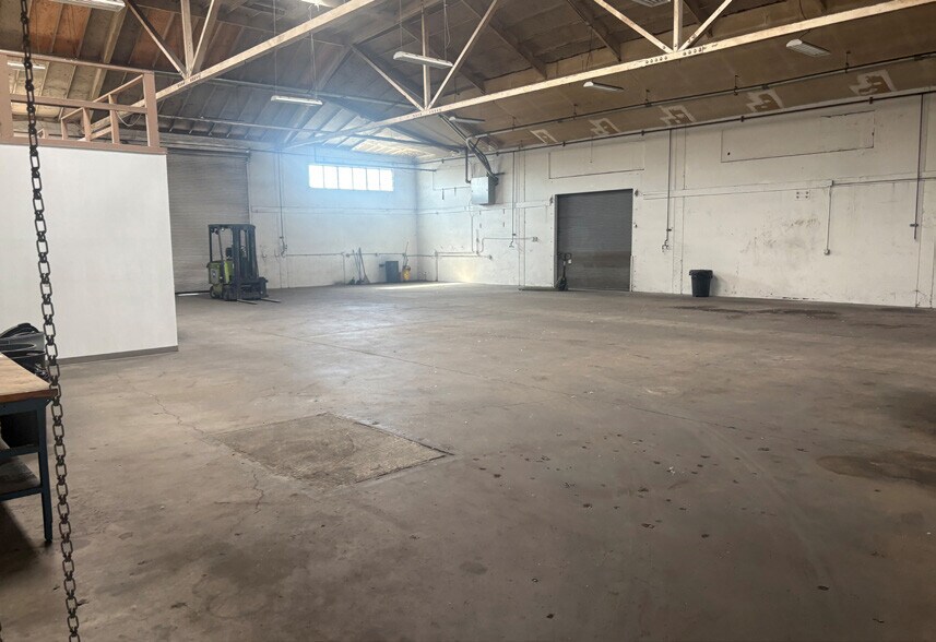 More Photos Of 459 Hester St, San Leandro Warehouse For Lease