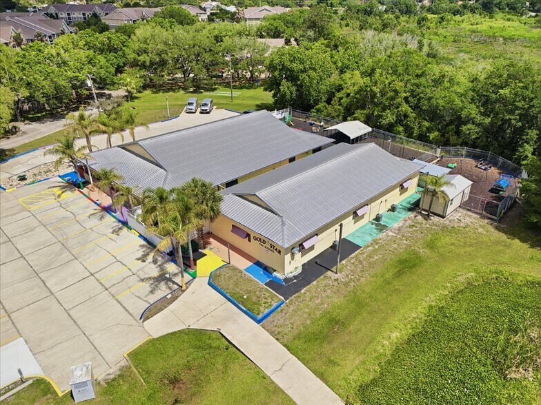 More Photos Of 1330 Knox McRae Dr, Titusville Schools For Sale
