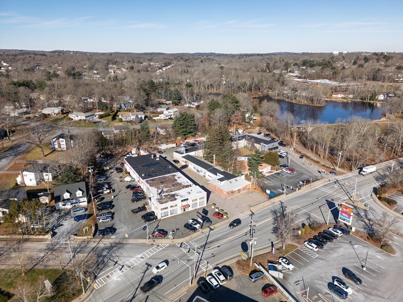 More Photos Of 451 Walpole St, Norwood Freestanding For Sale