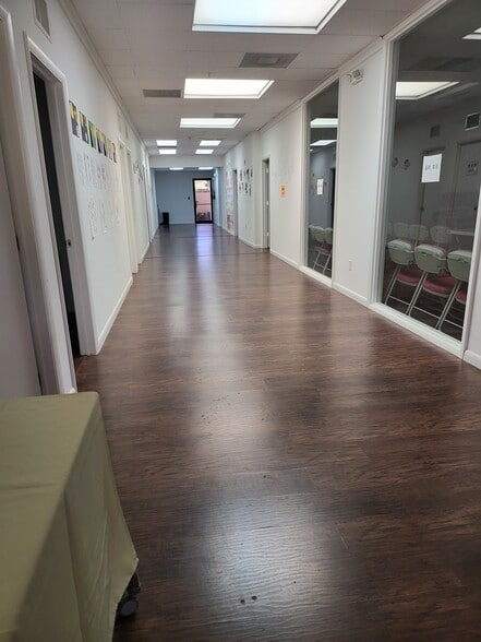 More Photos Of 6539 W Commercial Blvd, Fort Lauderdale Religious Facility For Lease