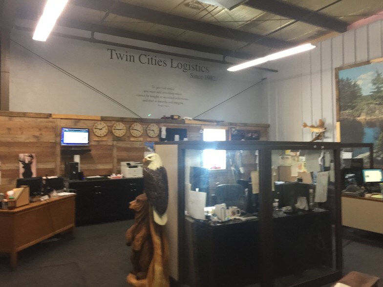 More Photos Of 785 20th St, Newport Warehouse For Lease