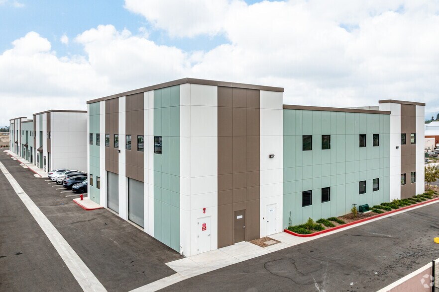 More Photos Of 10680 Silicon Ave, Montclair Warehouse For Lease