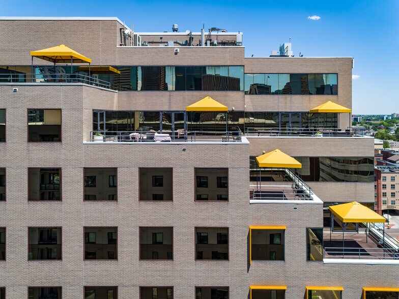 More Photos Of 1900 Grant St, Denver Office For Lease