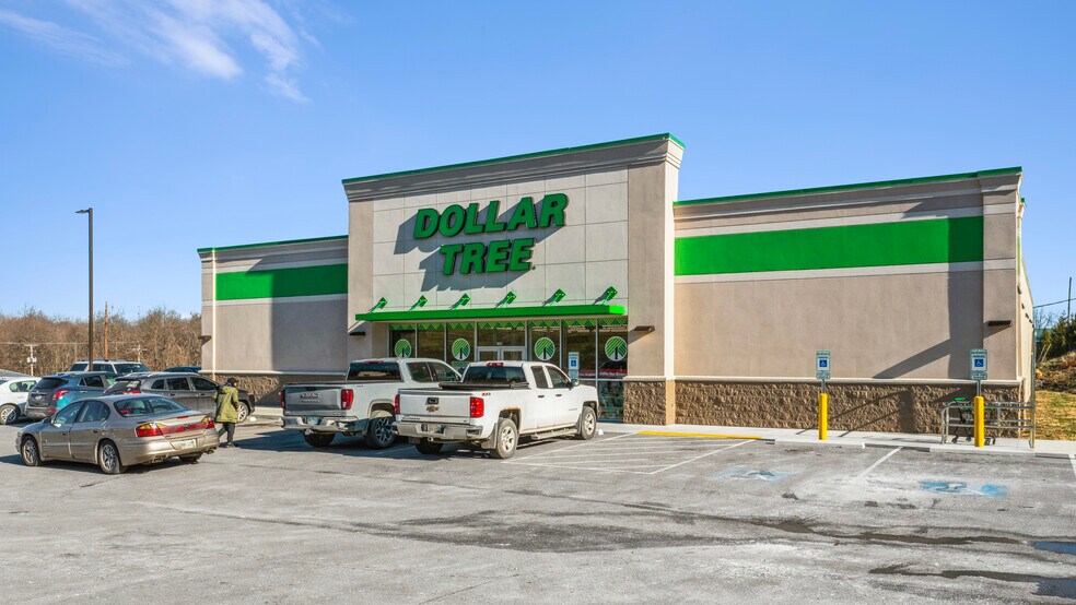 More Photos Of 701 Lincoln Ave, Cadiz Freestanding For Sale