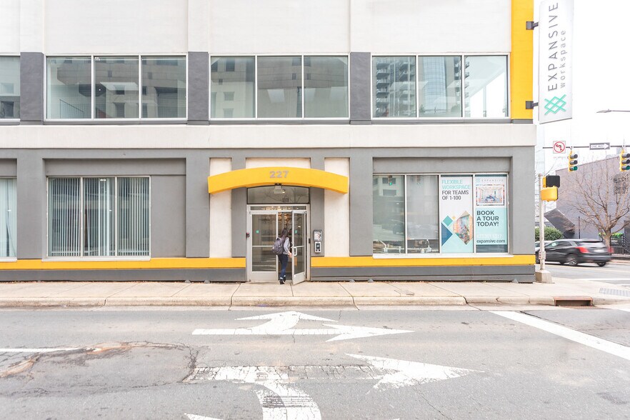 More Photos Of 227 W 4th St, Charlotte Coworking Space