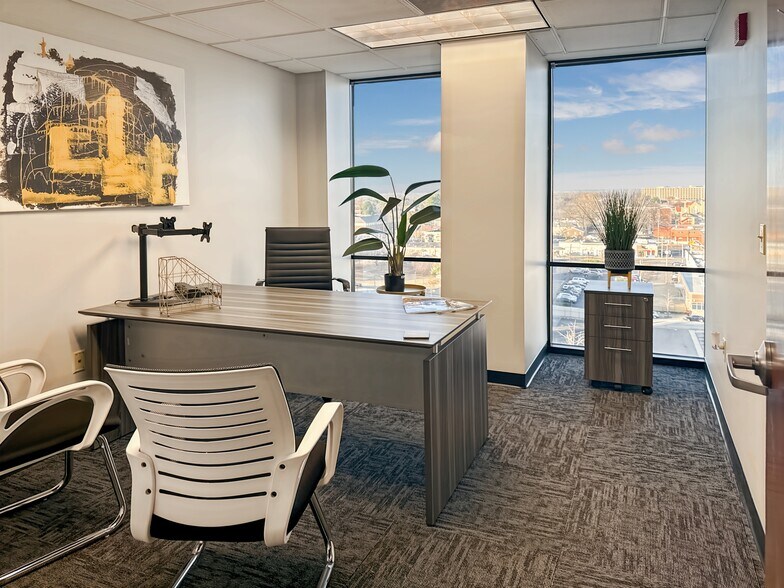 More Photos Of 1331 Union Ave, Memphis Coworking Space