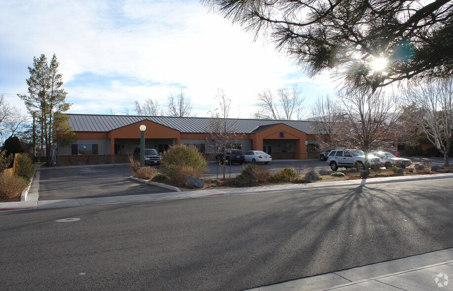 More Photos Of 760 Margrave Dr, Reno Office For Lease