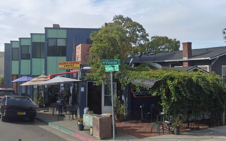 Primary Photo Of 5353 Claremont Ave, Oakland Research And Development For Lease