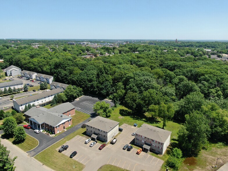 1619 Fraternity Village Dr, Kalamazoo, MI 49006 Apartments For Sale