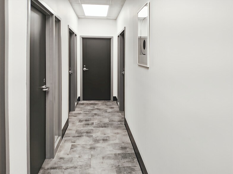 More Photos Of 455 St King, Sherbrooke Coworking Space