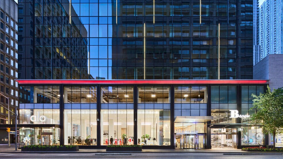 More Photos Of 60 Bloor St W, Toronto Office For Lease