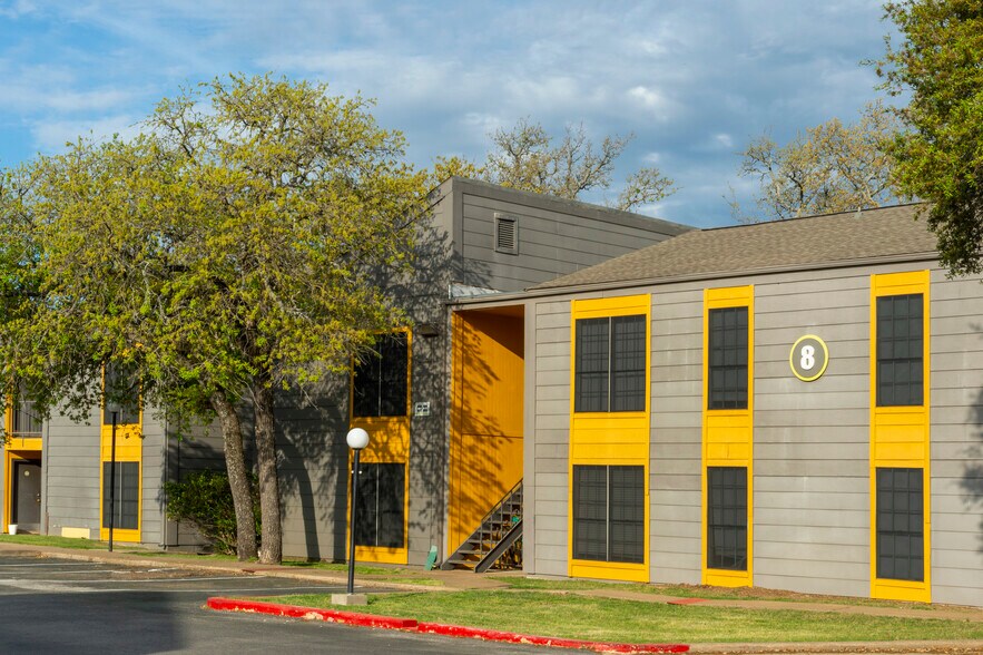 More Photos Of 3902 College Main, Bryan Apartments For Sale