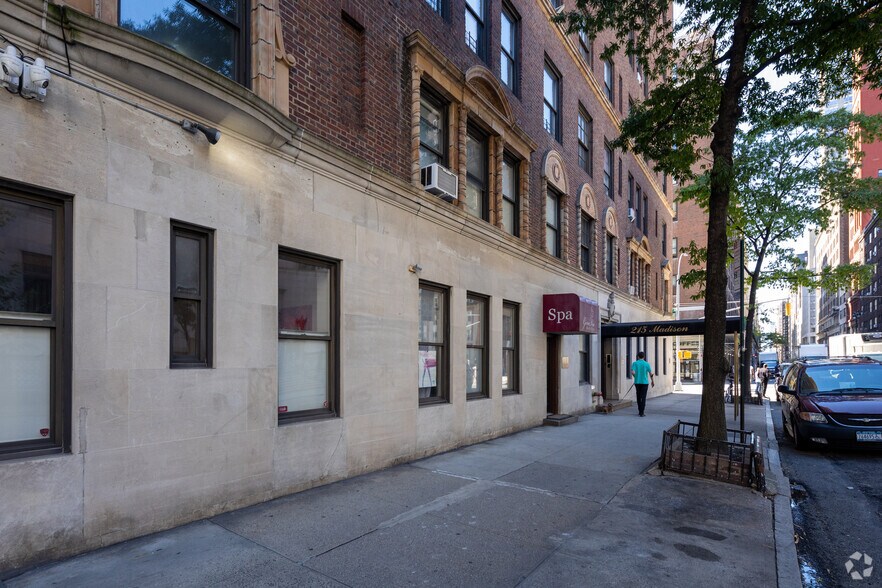 More Photos Of 215 Madison, New York Apartments For Lease
