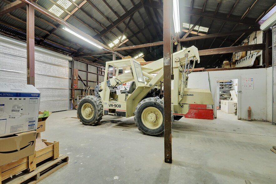 More Photos Of 2689 State Highway 20, Marysville Industrial For Sale