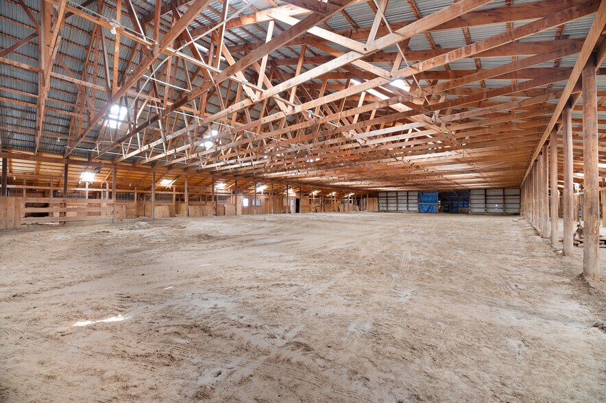 More Photos Of 14116 Sturgis Rd, Piedmont Industrial For Sale