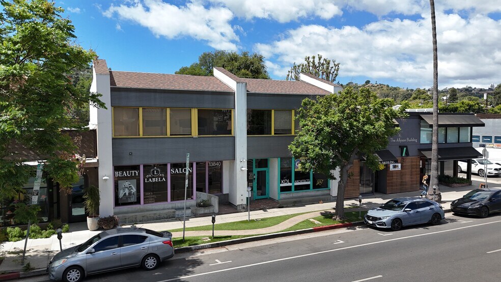 More Photos Of 13840 Ventura Blvd, Sherman Oaks Office For Lease