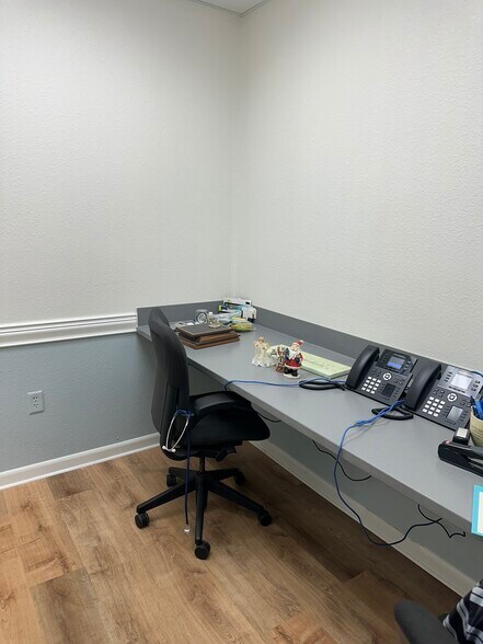 More Photos Of 2841 Tamiami Trl, Port Charlotte Medical For Sale