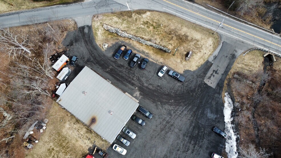 More Photos Of 175 North St, Goshen Office For Lease