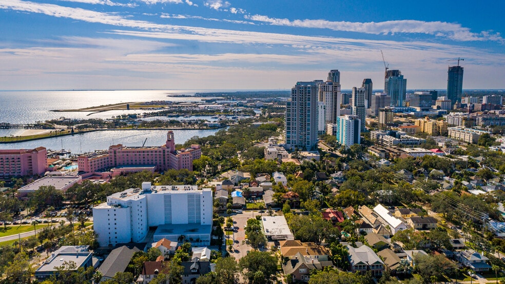 More Photos Of 206 9th Ave NE, Saint Petersburg Apartments For Sale