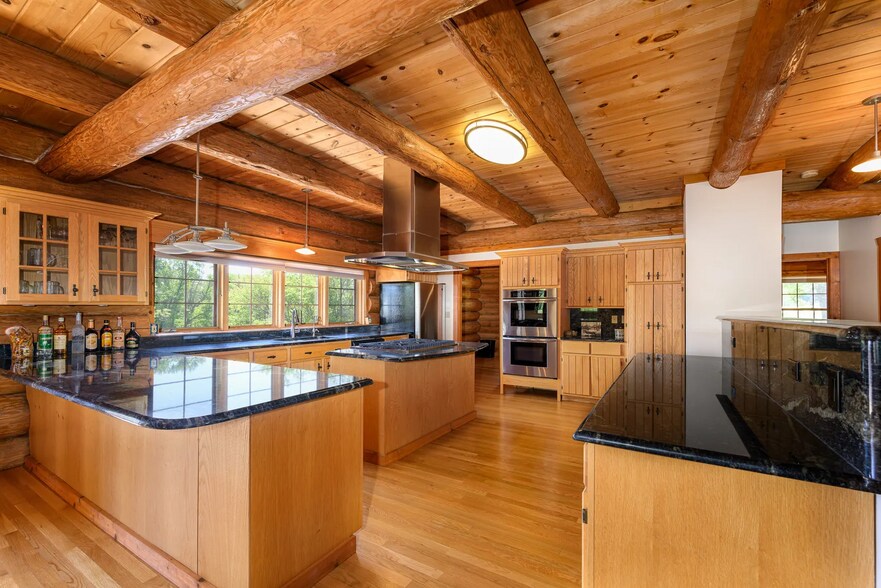 More Photos Of 4418 Richmond Rd, Ringwood Office For Sale