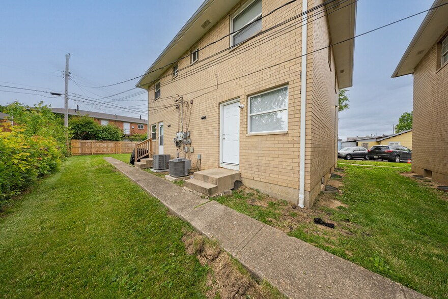 More Photos Of 1975-1982 Dunbar Dr, Columbus Apartments For Sale