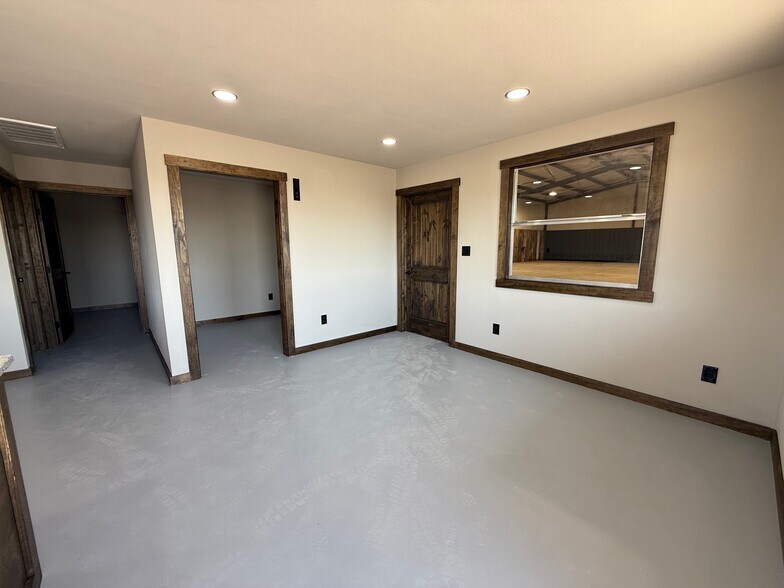 More Photos Of 1730 Smith Rd, Rockwall Warehouse For Lease